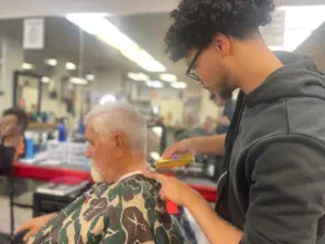 Versatile Barber & Beauty Gallery